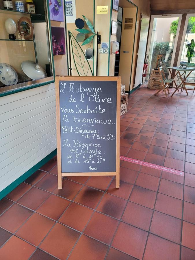 L'Auberge De L'Olive Dompierre-sur-Besbre Esterno foto