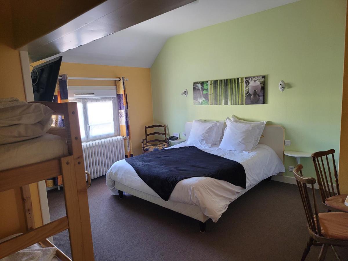 L'Auberge De L'Olive Dompierre-sur-Besbre Esterno foto